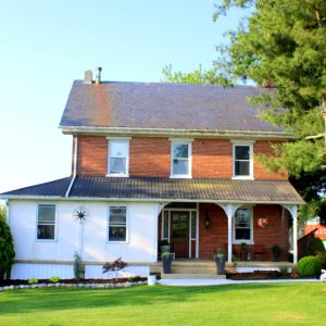 Reuben & Dorothy Smucker,  Breeder